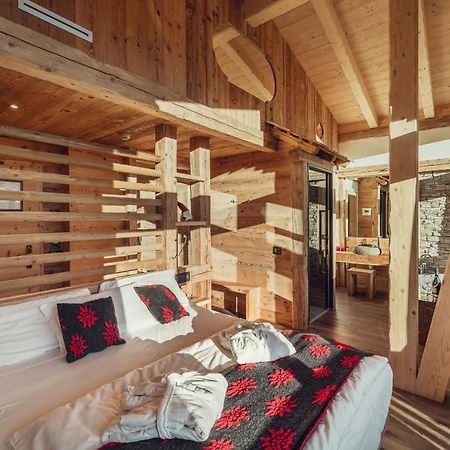 Hotel Ciasa Lorenzi Cortina dʼAmpezzo Kültér fotó